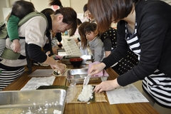 中ふれあいおまつり広場の様子